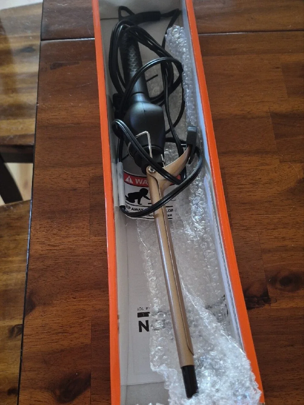 Tyche Ceramic Curling Iron in Orange and White